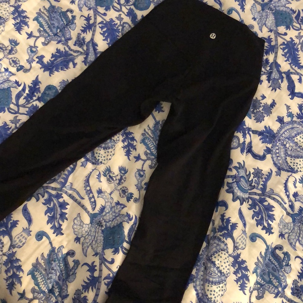 💕LULULEMON💕 Align Crop 21”